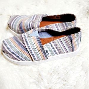 4T KIDS TOMS STRIPED SHOES